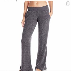 Alo Yoga Kriya Pants Medium